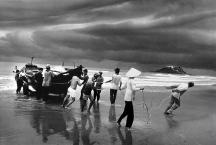 The Vietnamese Migration: the Beach of Vung Tau1995